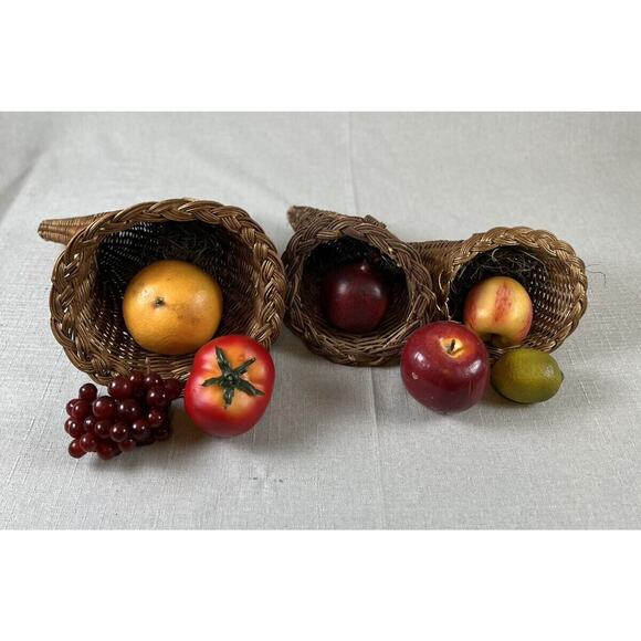 Vintage Lot Of 3 Wicker Cornucopia Horn of Plenty Basket Fruit Centerpiece Decor - Picture 1 of 11